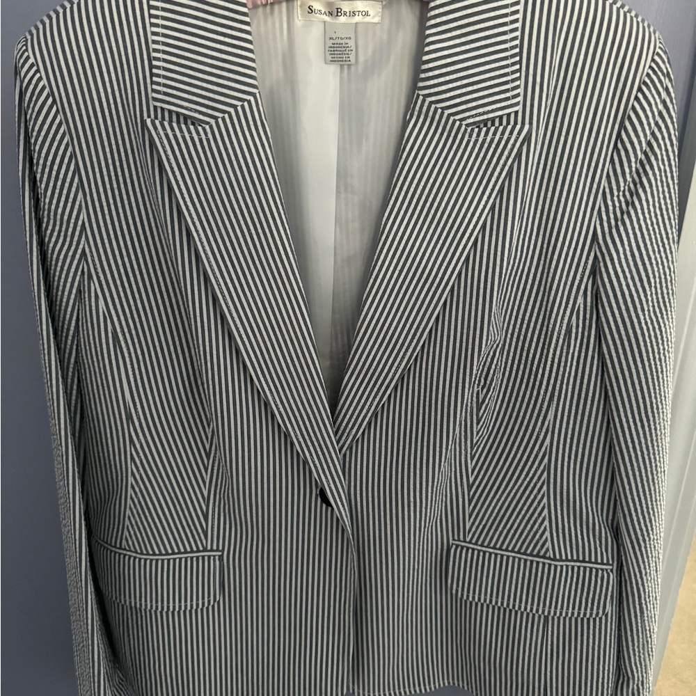Pinstripe seersucker blazer